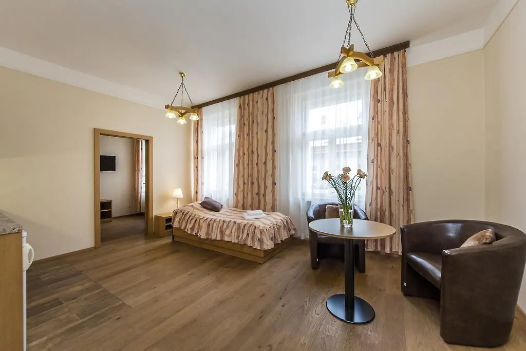 Aparthotel Lublanka Prague 3*,